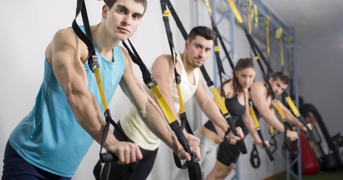 100 trx в рублях на сегодня. TRX петли. Трх тренировки. TRX тренировка. Зал трх.